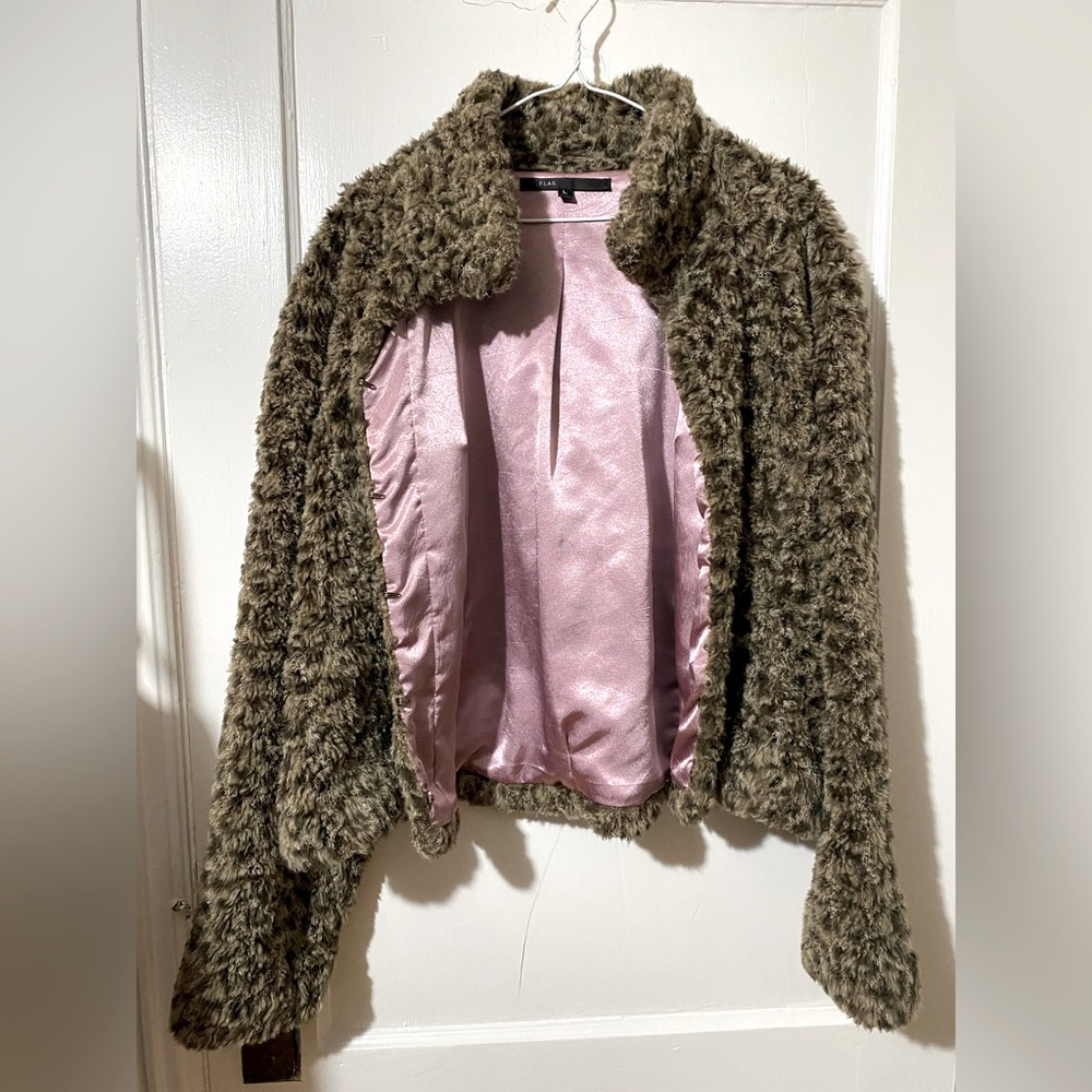 FLAG Collection, vintage inspired faux fur, size M/L